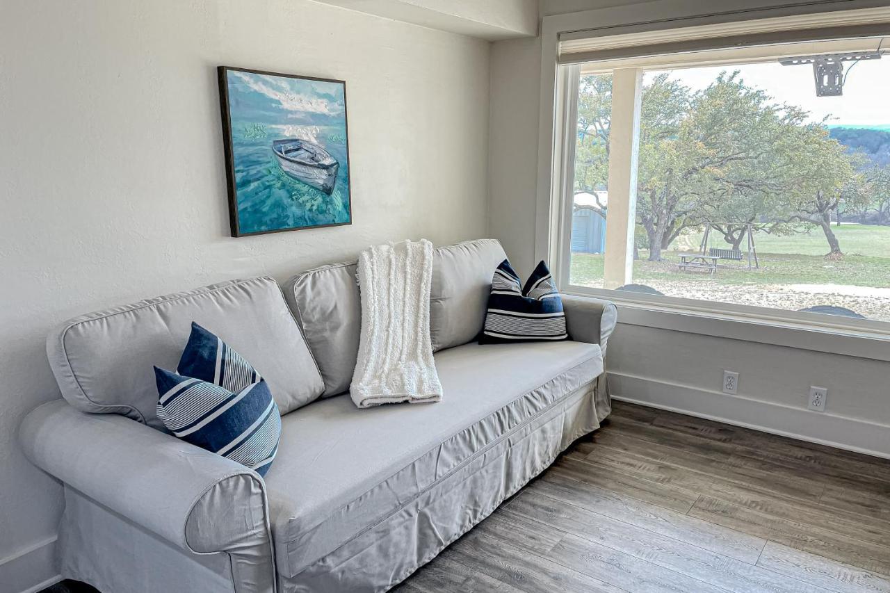 Grand River Retreat Wimberley Bagian luar foto