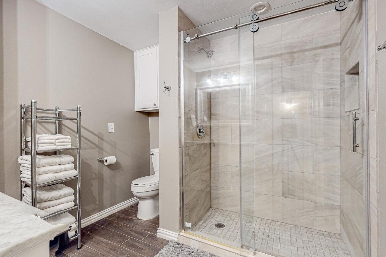 Grand River Retreat Wimberley Bagian luar foto